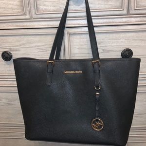 Michael Kors Hand Bag